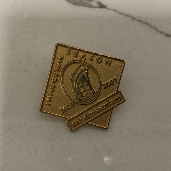 Holland America MS Amsterdam Ship  Inaugural Season 2000 -2001 Lapel / Hat Pin - Picture 2 of 4
